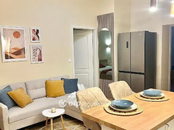 Eladó lakás Budapest VI. kerület 54 nm