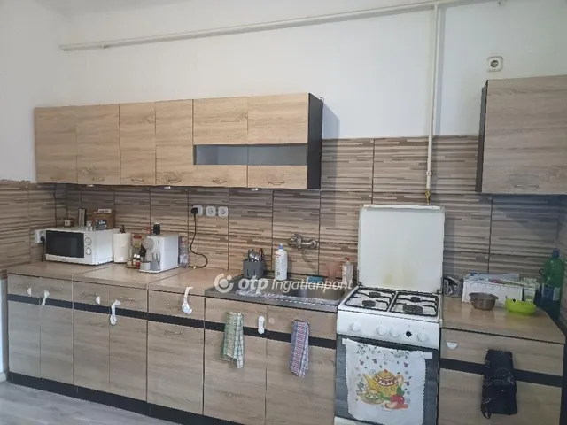 Eladó ház Vecsés 120 nm