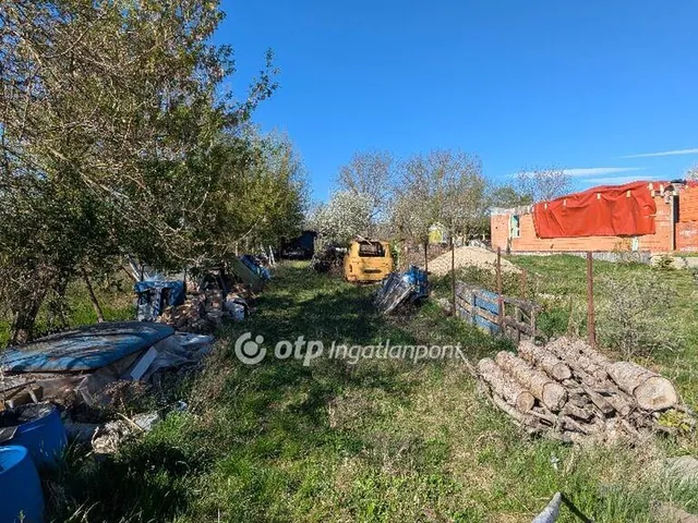 Eladó telek Szob 5510 nm