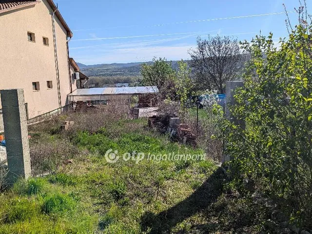 Eladó telek Szob 5510 nm