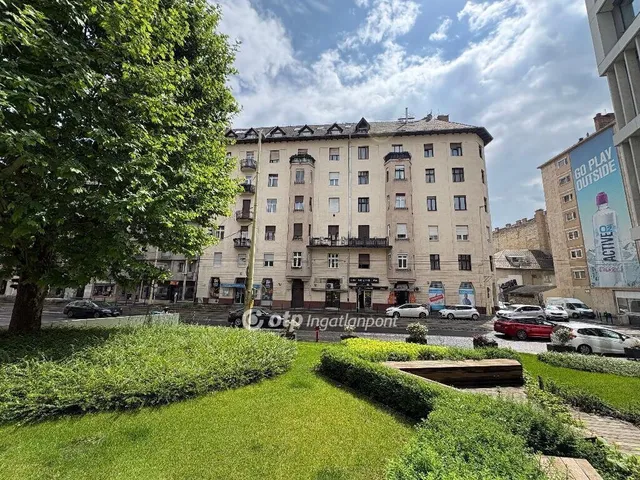 Eladó lakás Budapest II. kerület 38 nm