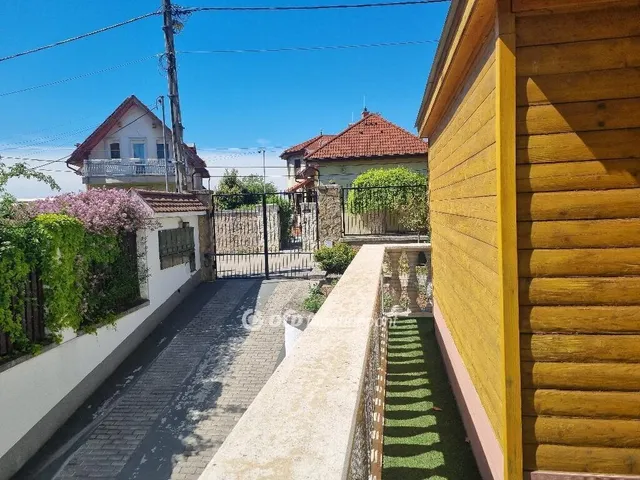Eladó lakás Budapest XI. kerület 95 nm