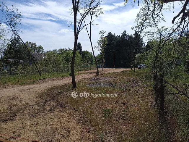 Eladó telek Gödöllő 1095 nm