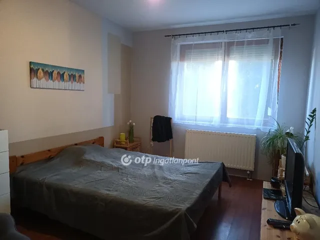 Eladó ház Dány 145 nm