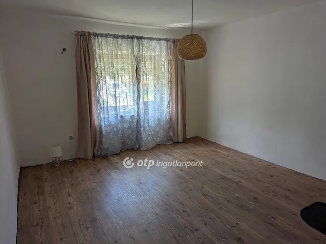 Eladó ház Kálló 77 nm