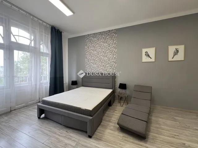 Eladó lakás Budapest VI. kerület 87 nm