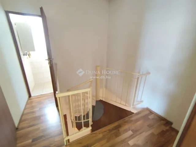 Eladó lakás Budapest VI. kerület 78 nm