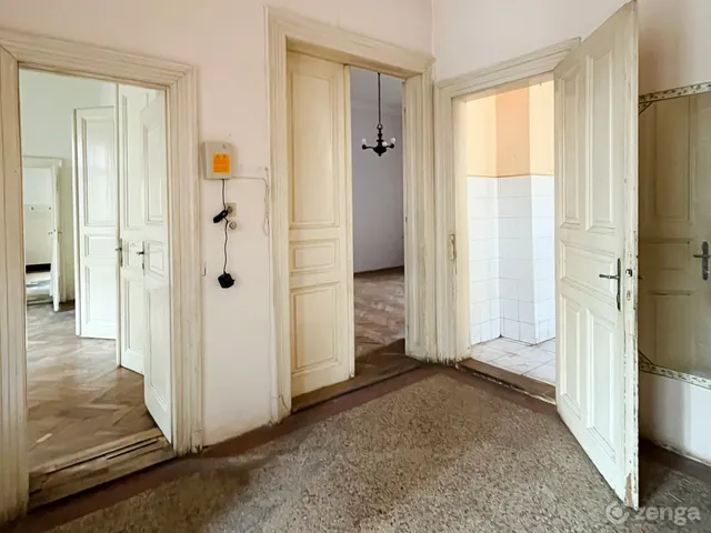 Eladó ház Budapest II. kerület, Országút 148 nm