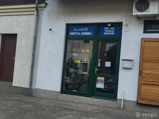 Eladó kereskedelmi és ipari ingatlan Gödöllő, Központ 32 nm