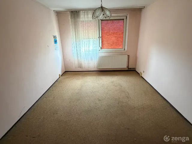 Eladó lakás Makó, Fűrész utca 9 48 nm