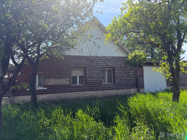 Eladó ház Makó, Gerizdes, Hunfalvy utca 21 82 nm