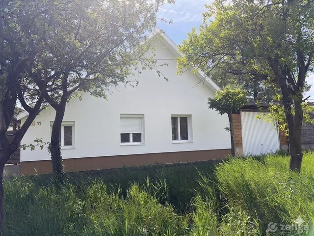Eladó ház Makó, Gerizdes, Hunfalvy utca 21 82 nm