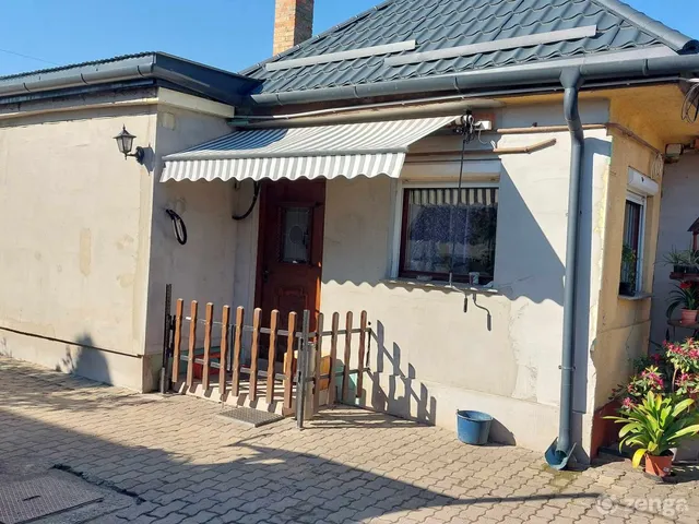 Eladó ház Dunaföldvár 150 nm