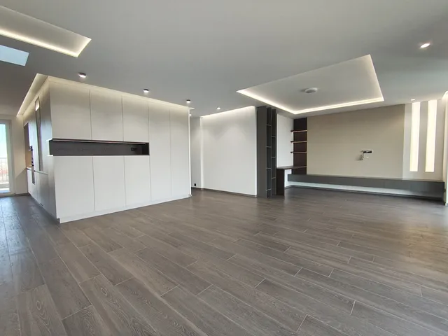 Eladó lakás Győr, Szabadhegy, Verebes József utca 11 168 nm