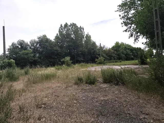 Kiadó telek Győr 1000 nm