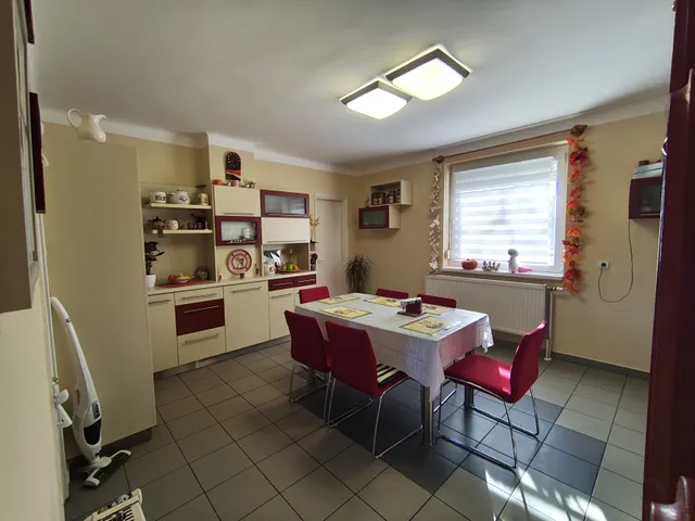 Eladó ház Komárom, Koppánymonostor 117 nm