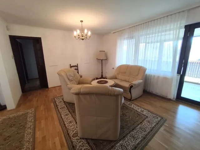 Eladó ház Győr, Nádorváros 198 nm