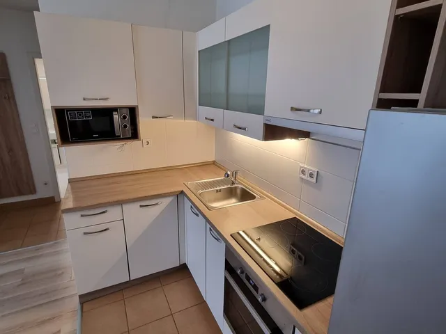 Kiadó lakás Budapest XIII. kerület, Angyalföld, Babér 45 nm