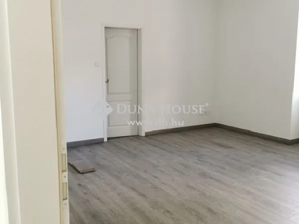 Eladó lakás Budakeszi 192 nm