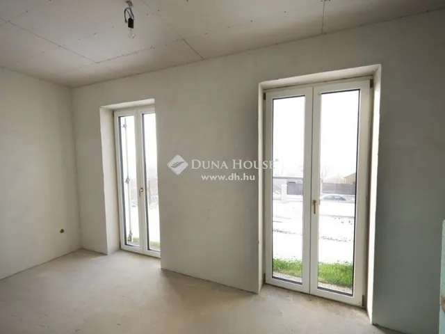Eladó ház Pilisborosjenő 200 nm