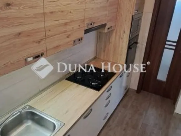 Eladó ház Budaörs 196 nm