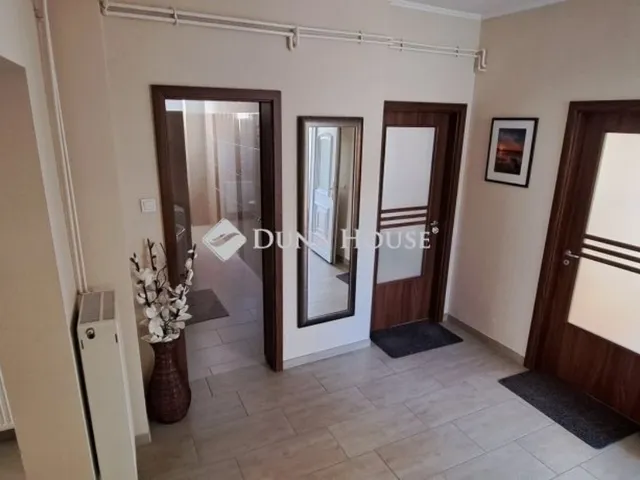 Eladó ház Budaörs 196 nm