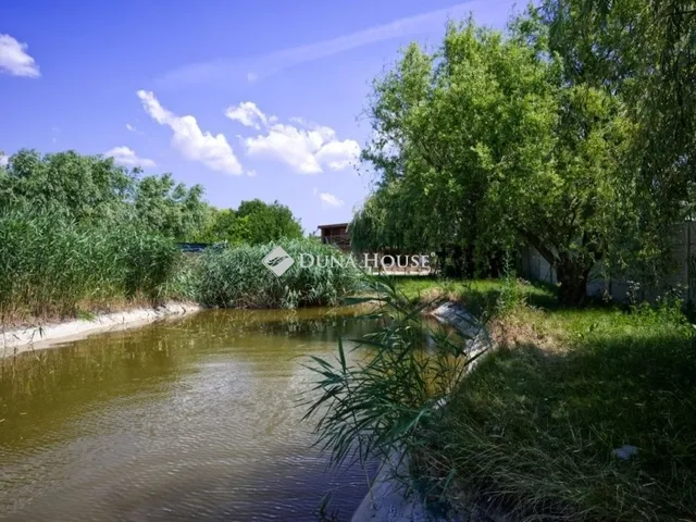 Eladó ház Zsámbék 215 nm