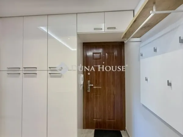 Eladó lakás Budapest III. kerület 73 nm