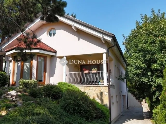 Eladó ház Diósd 163 nm