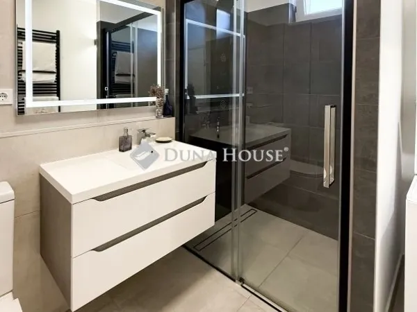 Eladó lakás Érd 73 nm