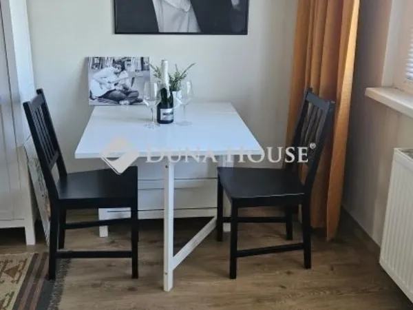 Eladó lakás Budapest XI. kerület 65 nm