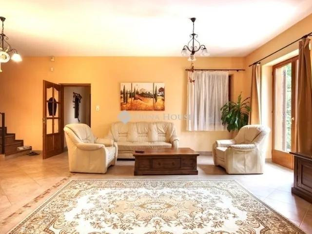 Eladó ház Budajenő 169 nm