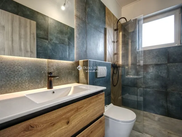 Eladó ház Herceghalom 189 nm