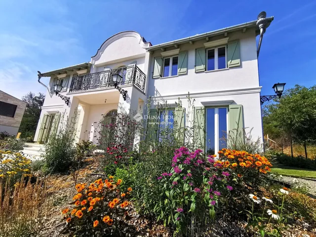 Eladó ház Pilisborosjenő 200 nm