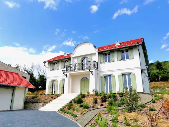 Eladó ház Pilisborosjenő 200 nm