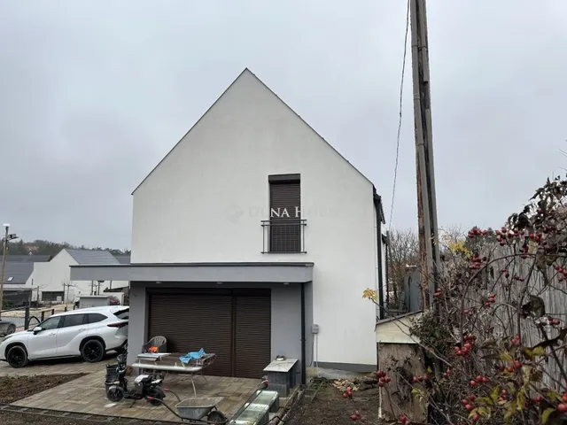 Eladó ház Budakeszi 95 nm