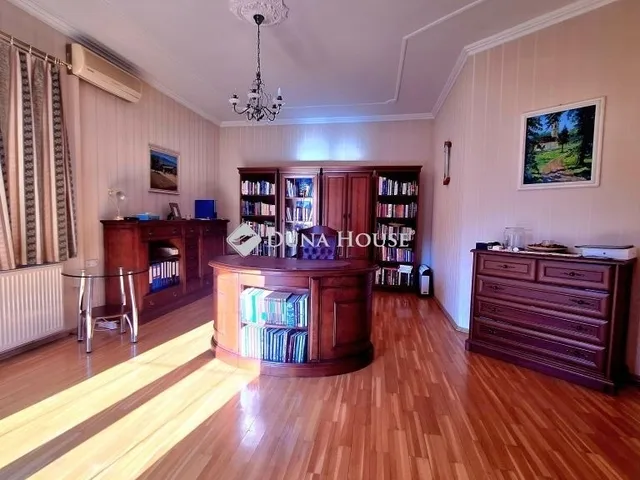 Eladó ház Budakeszi 344 nm