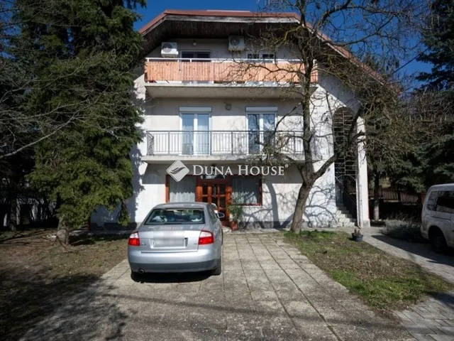 Eladó lakás Budapest II. kerület 150 nm