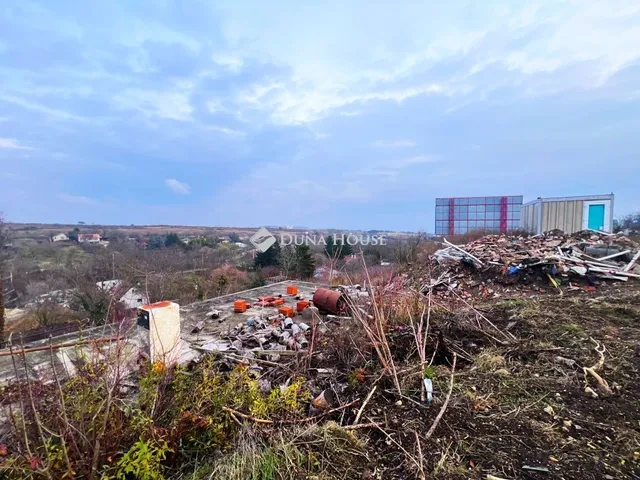 Eladó telek Törökbálint 1281 nm