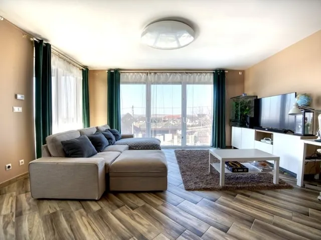 Eladó ház Tinnye 120 nm