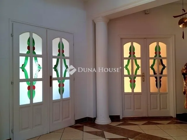 Eladó ház Budakeszi 344 nm