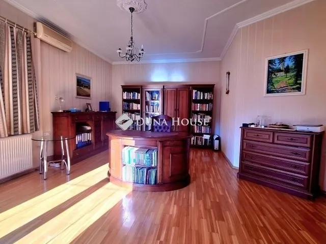 Eladó ház Budakeszi 344 nm