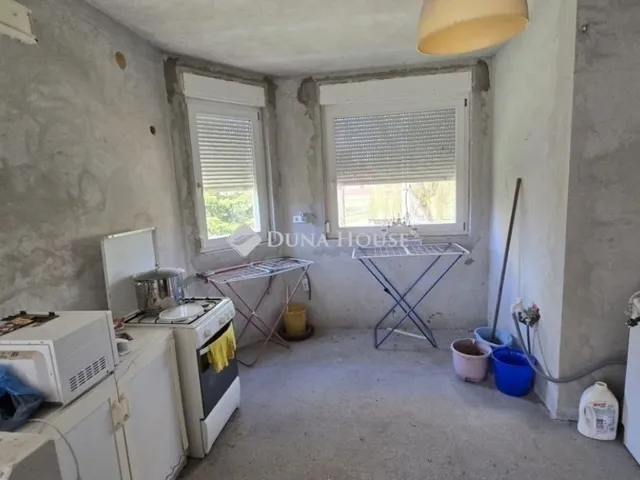 Eladó ház Páty 342 nm