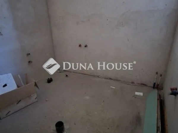 Eladó ház Páty 342 nm