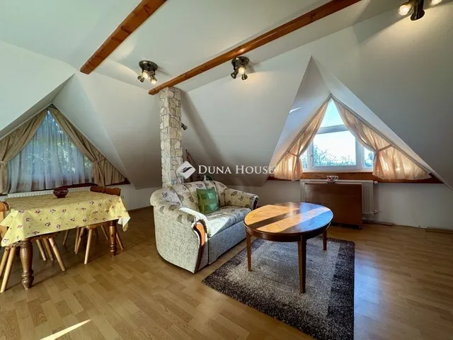 Eladó ház Budakeszi 370 nm