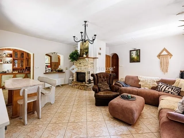 Eladó ház Páty 150 nm