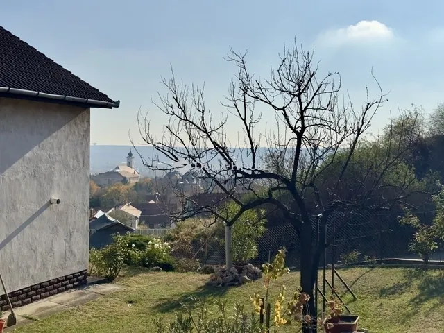 Eladó ház Budaörs 120 nm