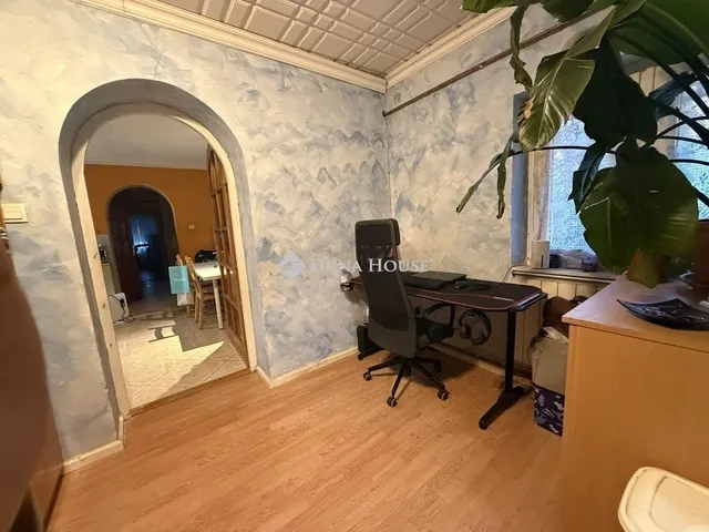 Eladó ház Etyek 149 nm