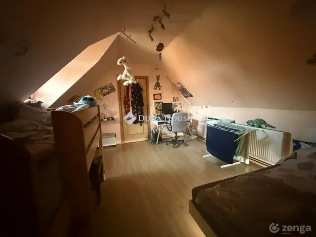 Eladó ház Etyek 149 nm