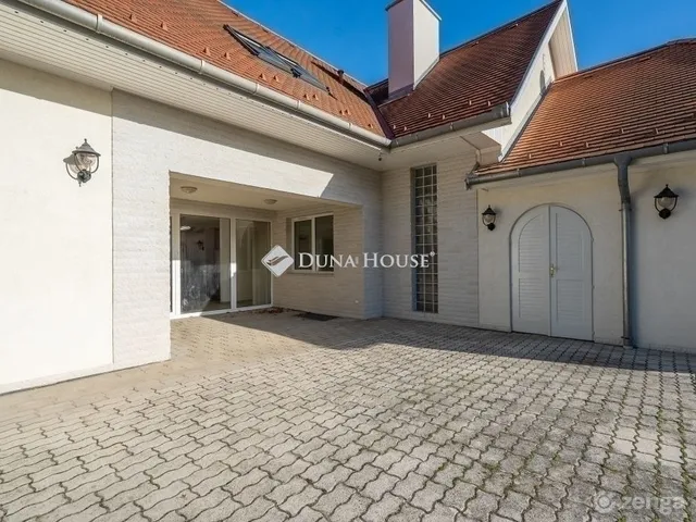 Eladó ház Budaörs 427 nm